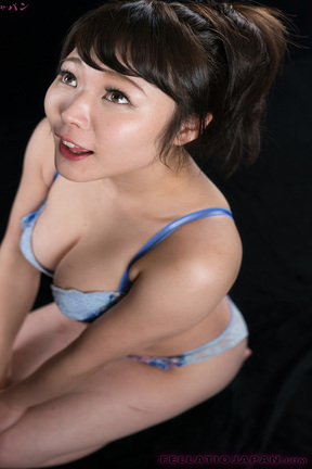 Busty Kawagoe Yui sucking cock in bra and panties and facial